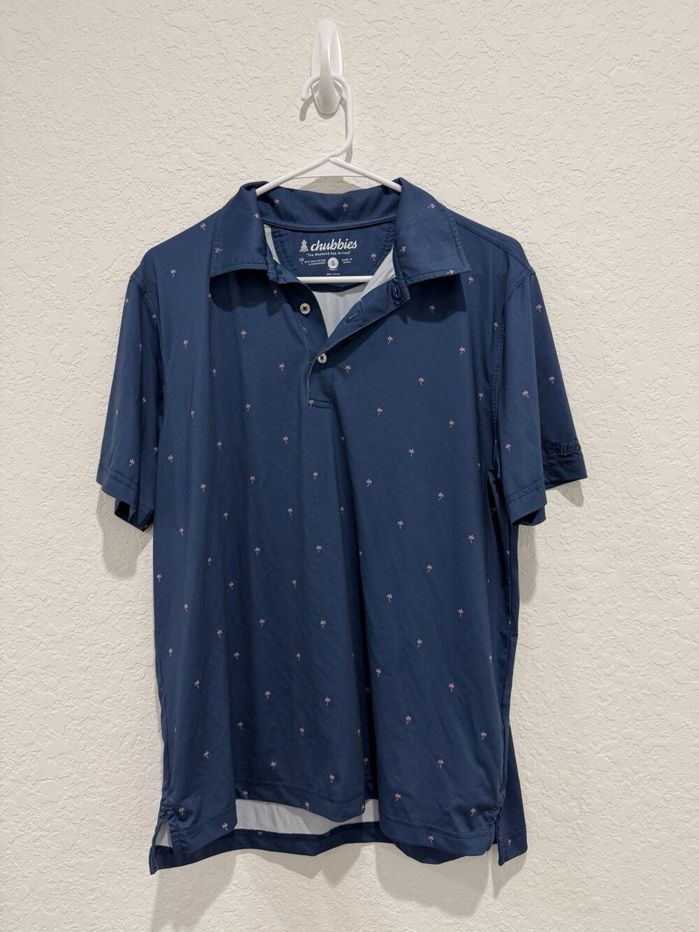 Chubbies Navy Pink Palm Tree Performance Athletic Polo Shirt Size Small